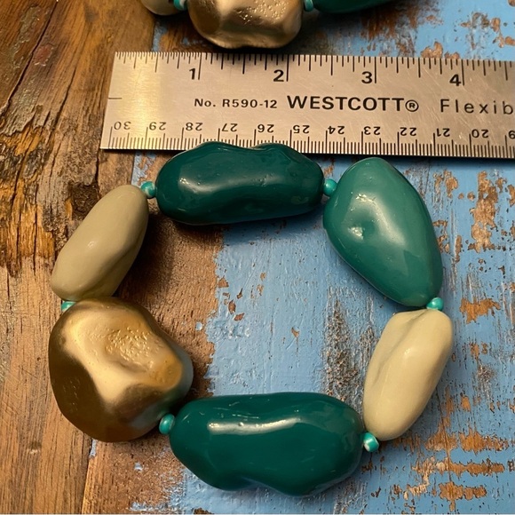 nOir Chunky Stone Bracelets - Picture 6 of 6